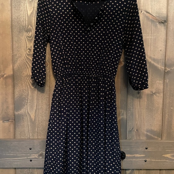 Color and Hsur - Polka Dot Silk Dress - Picture 5 of 6